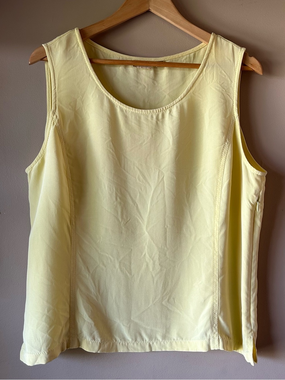 Caslon Pale Yellow Silk Scoop Neck Tank Size XL